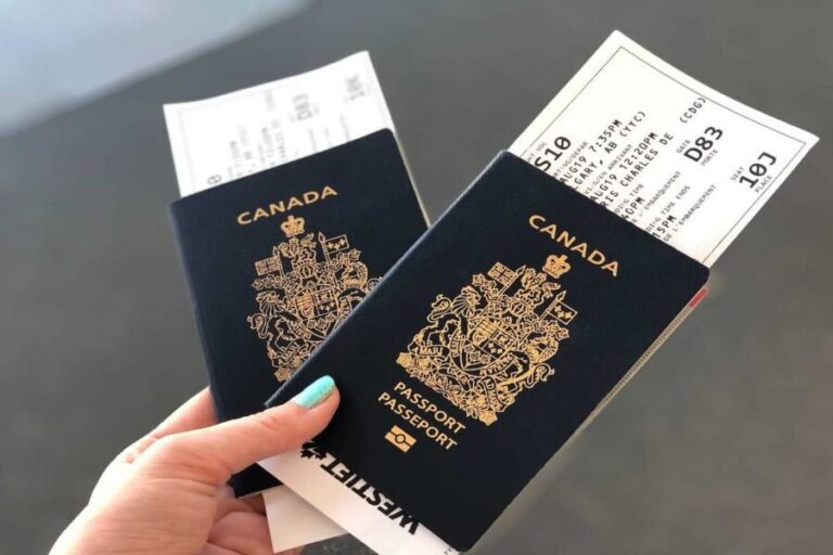 The-benefits-of-getting-a-Canadian-passport-and-becoming-a-citizen